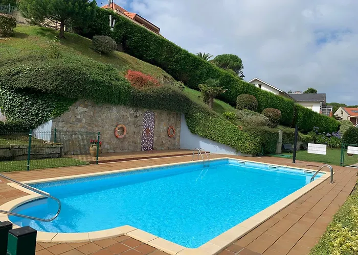 Duplex En Comillas. Urb Balcon Del Cantabrico